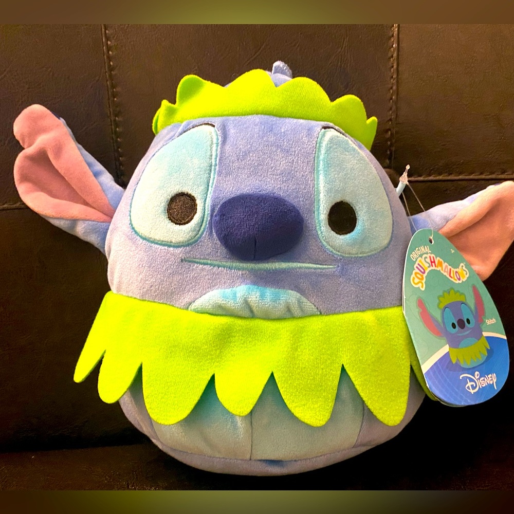 7” Hawaiian Stitch Squishmallow - Picture 1 of 7
